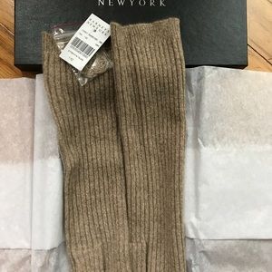 New BARNEYS NEW YORK, CASHMERE Fingerless Gloves!